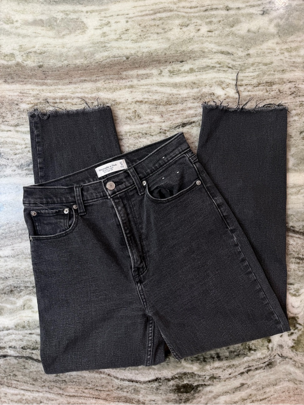Abercrombie & Fitch Black The Ankle Straight-Leg Jeans Ultra High-Rise